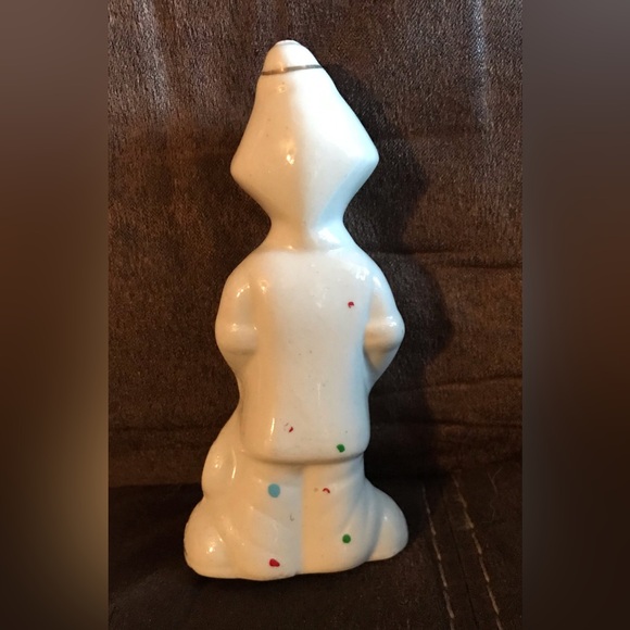 Vintage Hand Painted Cermaic Clown Figurine Playing a Flute Statue - Picture 3 of 5